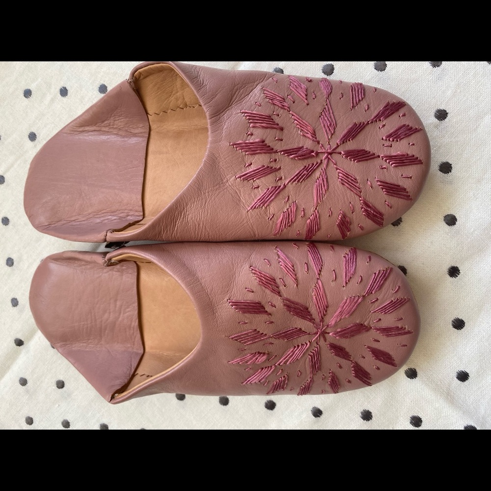Moroccan room shoes, Size M brand new